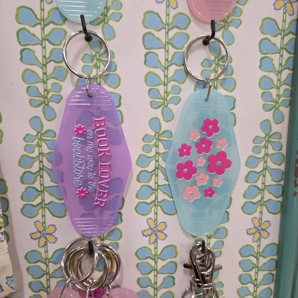 Custom Motel Keychains Car Accessories Customizable Gift Travel Summer Road Trip